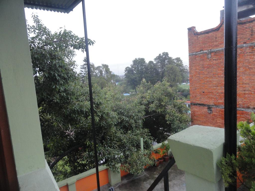 Hotel Backpackers Inn Kathmandu Exteriör bild