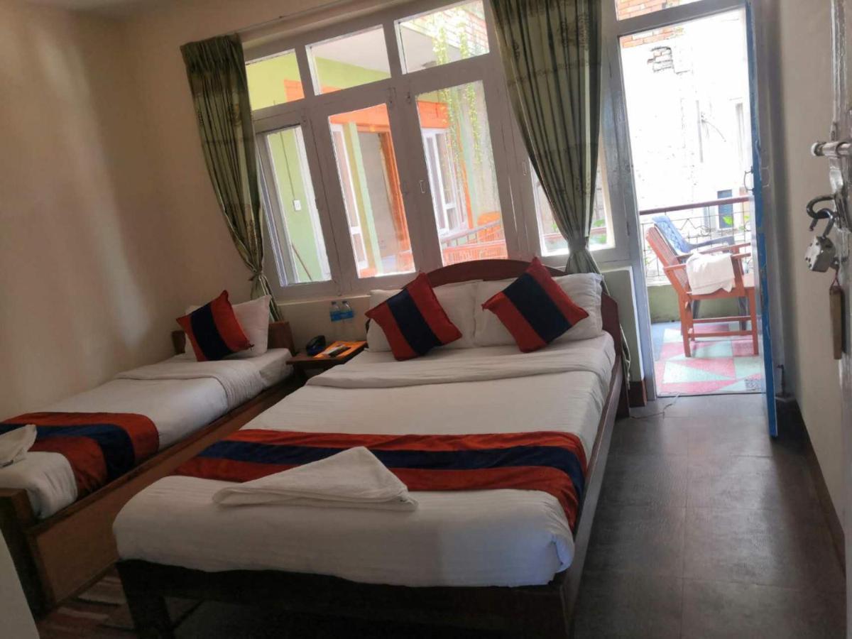 Hotel Backpackers Inn Kathmandu Exteriör bild