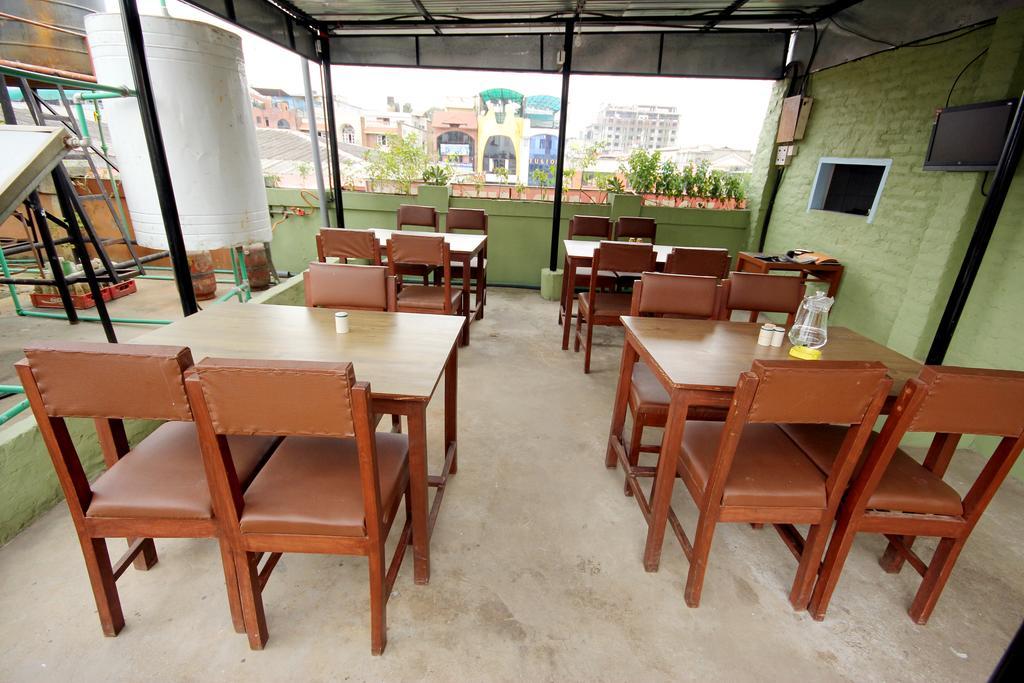 Hotel Backpackers Inn Kathmandu Exteriör bild