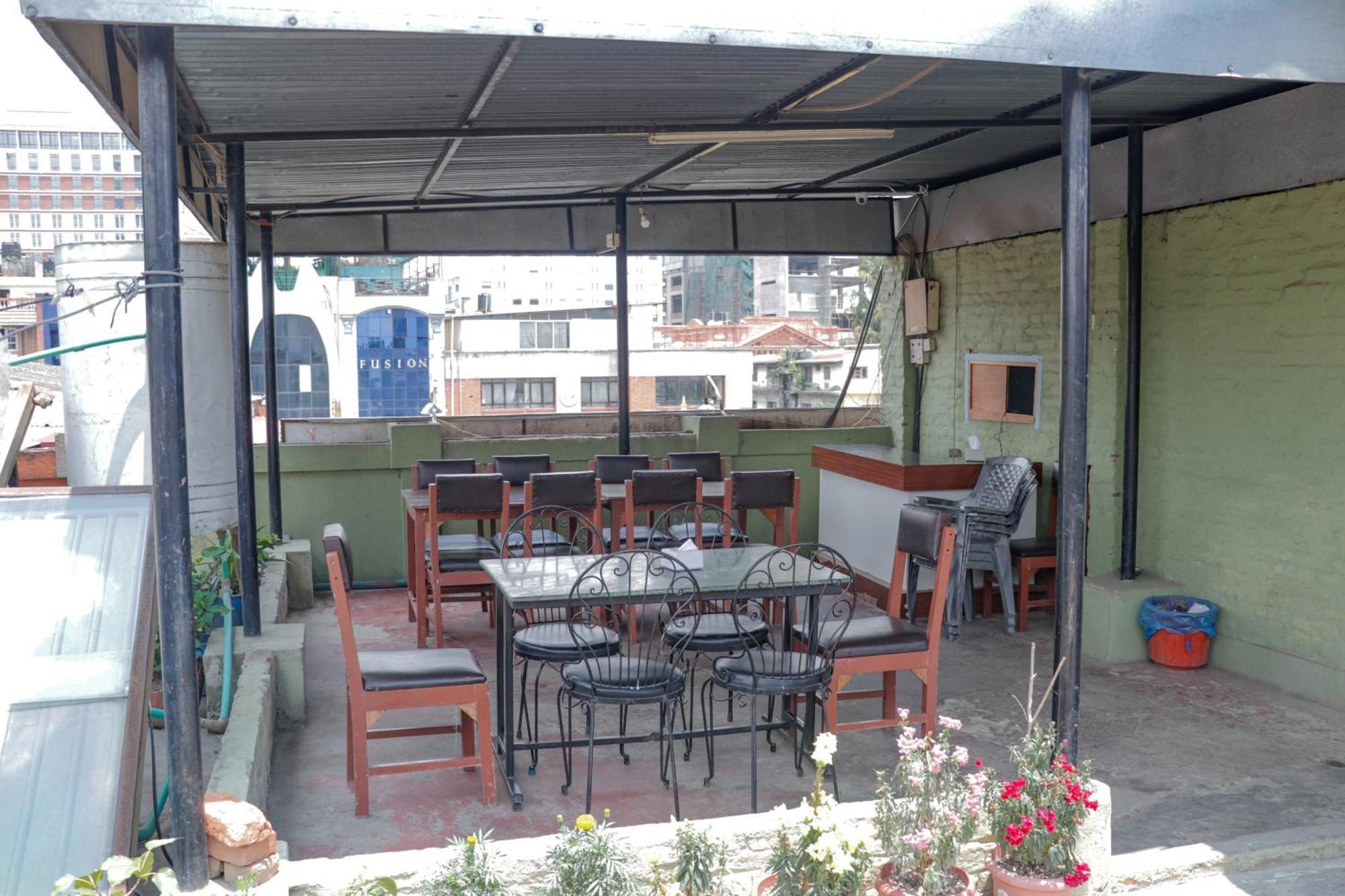 Hotel Backpackers Inn Kathmandu Exteriör bild